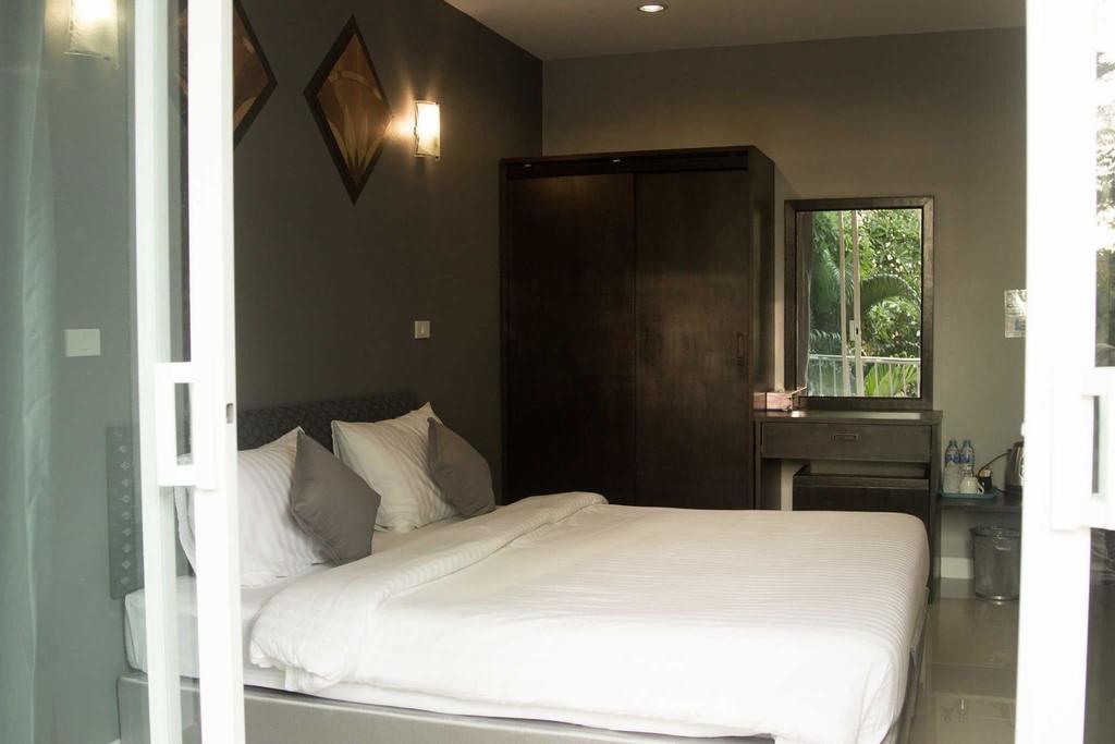 Mj Boutique Hotel Khao Lak Bagian luar foto